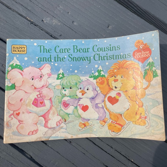 The Care Bear Cousins and the Snowy Christmas 1985 Paperback Book - Picture 1 of 8
